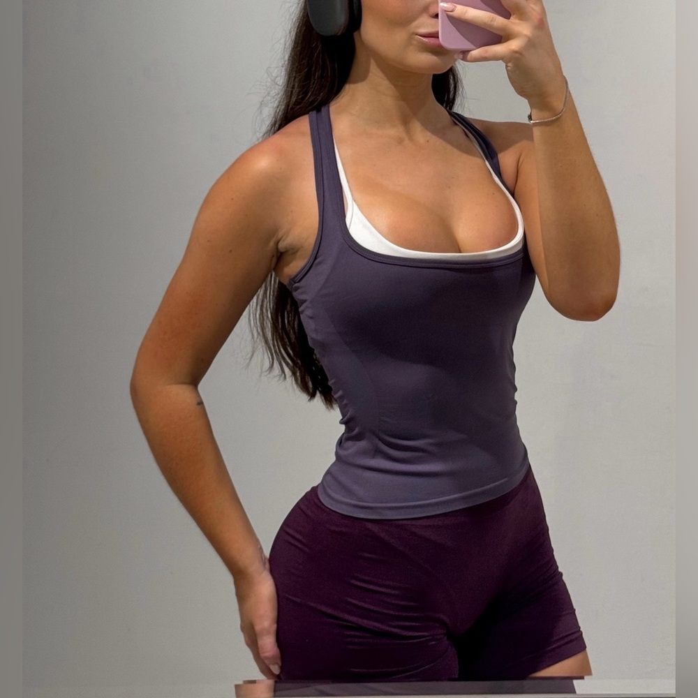Alphalete Ice Tank in Photon Size Medium Racerback Seamless Tank